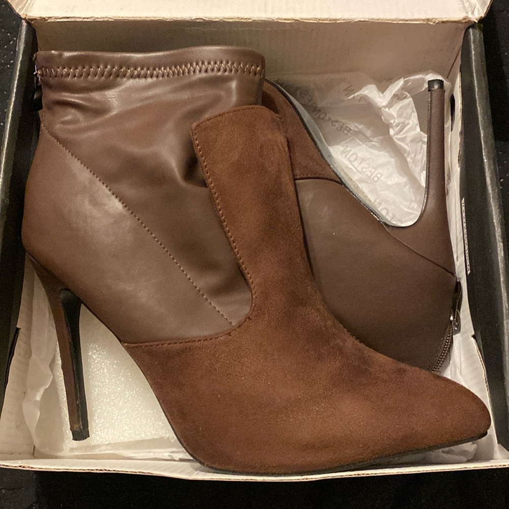 Brown heeled shoes from Beaton liner